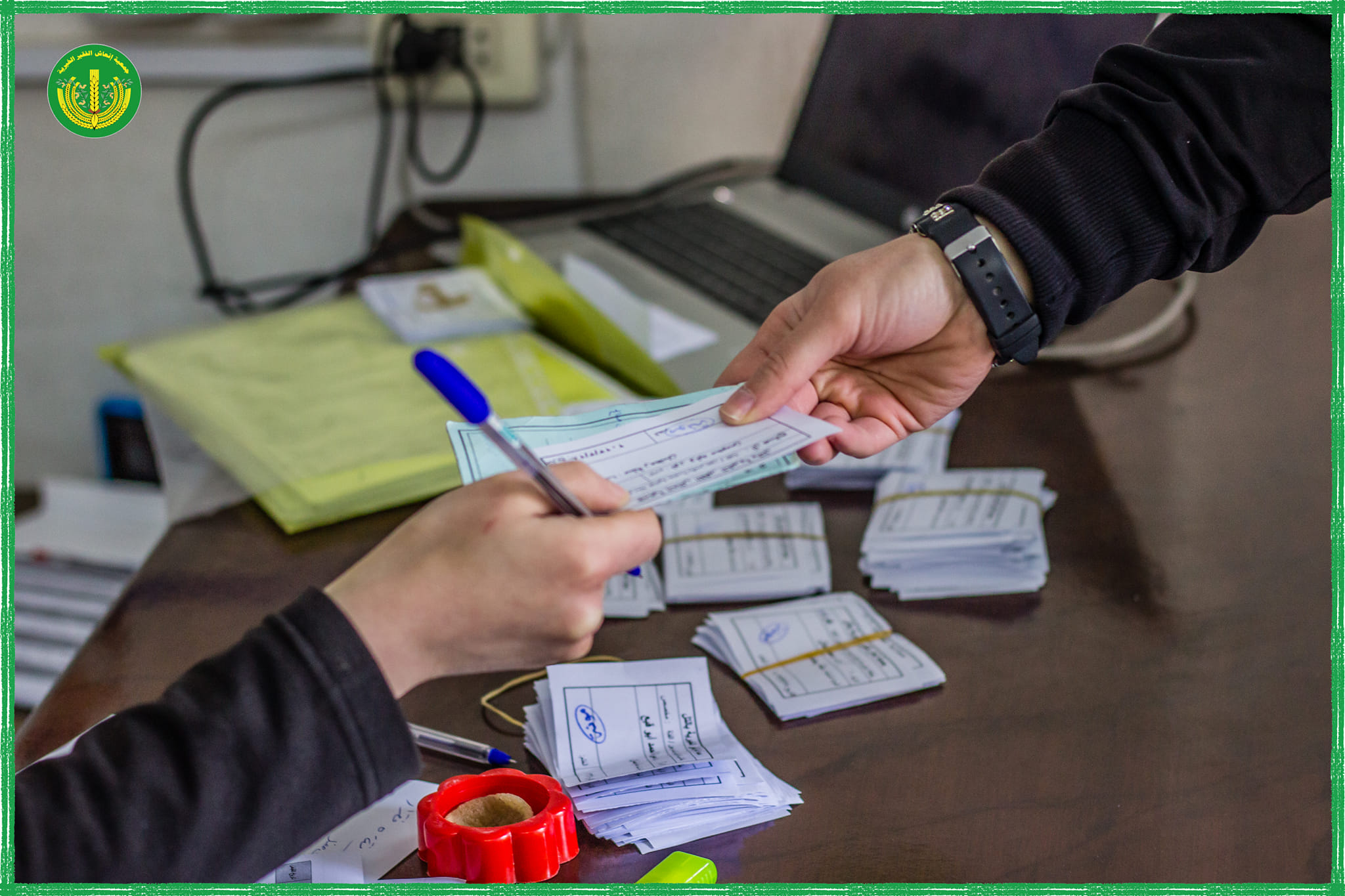 الانتهاء من توزيع السلة الرمضانية الخاصة بجمعية إنعاش الفقير الخيرية في التل